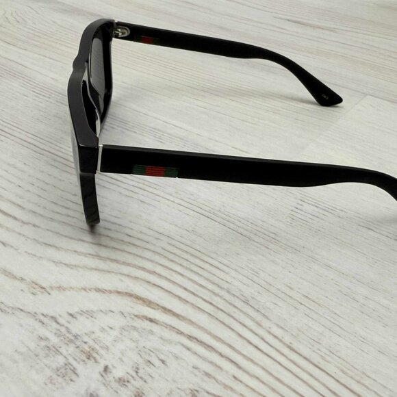 GUCCI GG0010S 001 Sunglasses Black Frame Grey Lenses 58mm - Picture 5 of 9